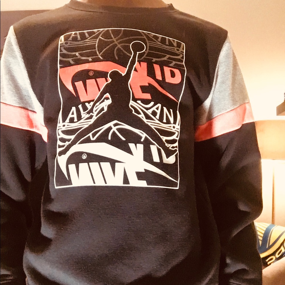 Really cool looking Jordan sweatshirt